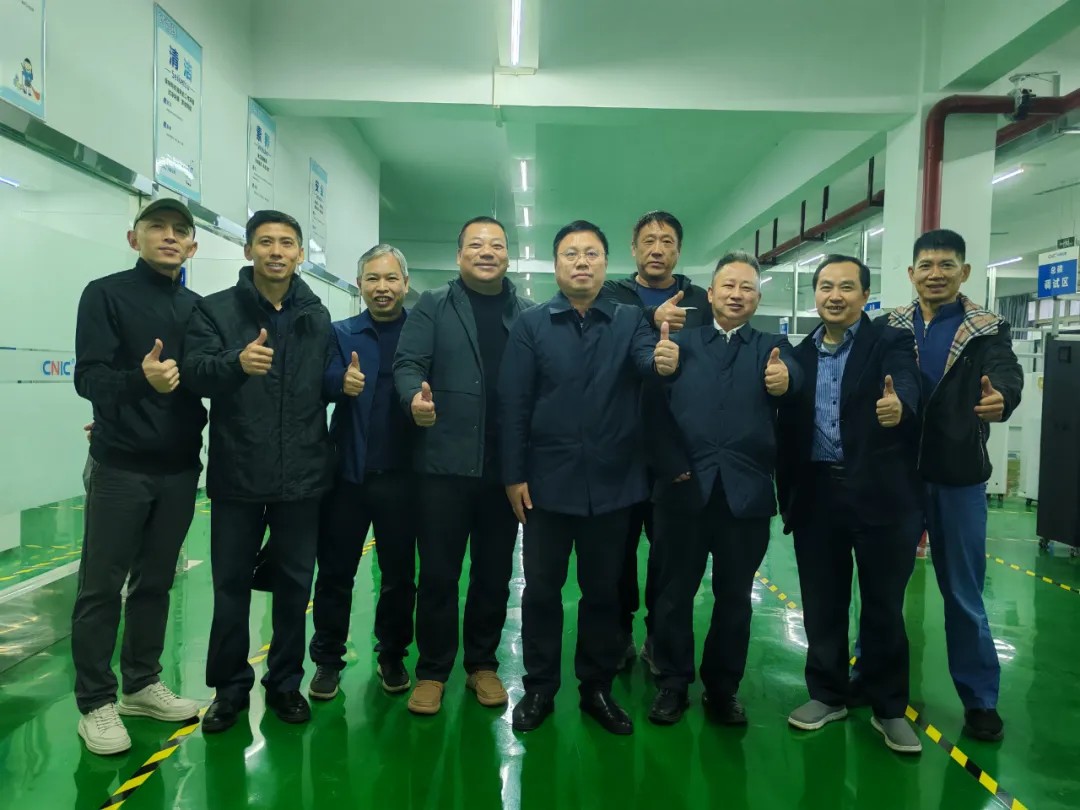品牌資訊丨長(zhǎng)江水利委、中國(guó)一冶集團(tuán)、武漢大學(xué)等專家一行蒞臨中核儀表參觀考察